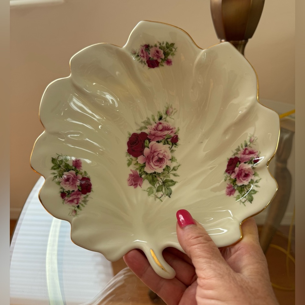 Vintage Floral Leaf-Shaped Porcelain Dish with Gold Trim